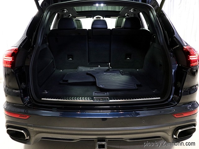 Porsche Cayenne image 24