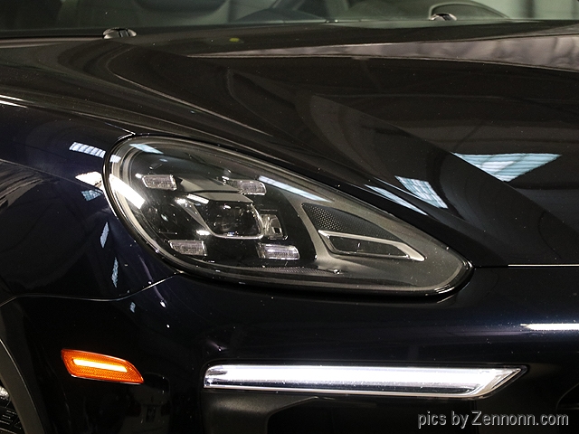 Porsche Cayenne image 4