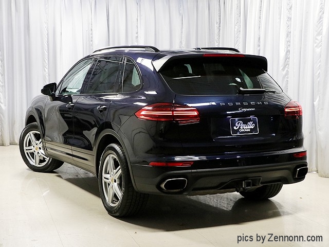 Porsche Cayenne image 9